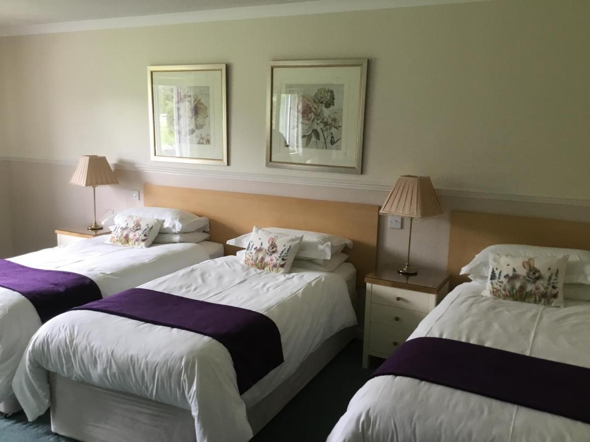 ポートリー The Gables Bed & Breakfast エクステリア 写真